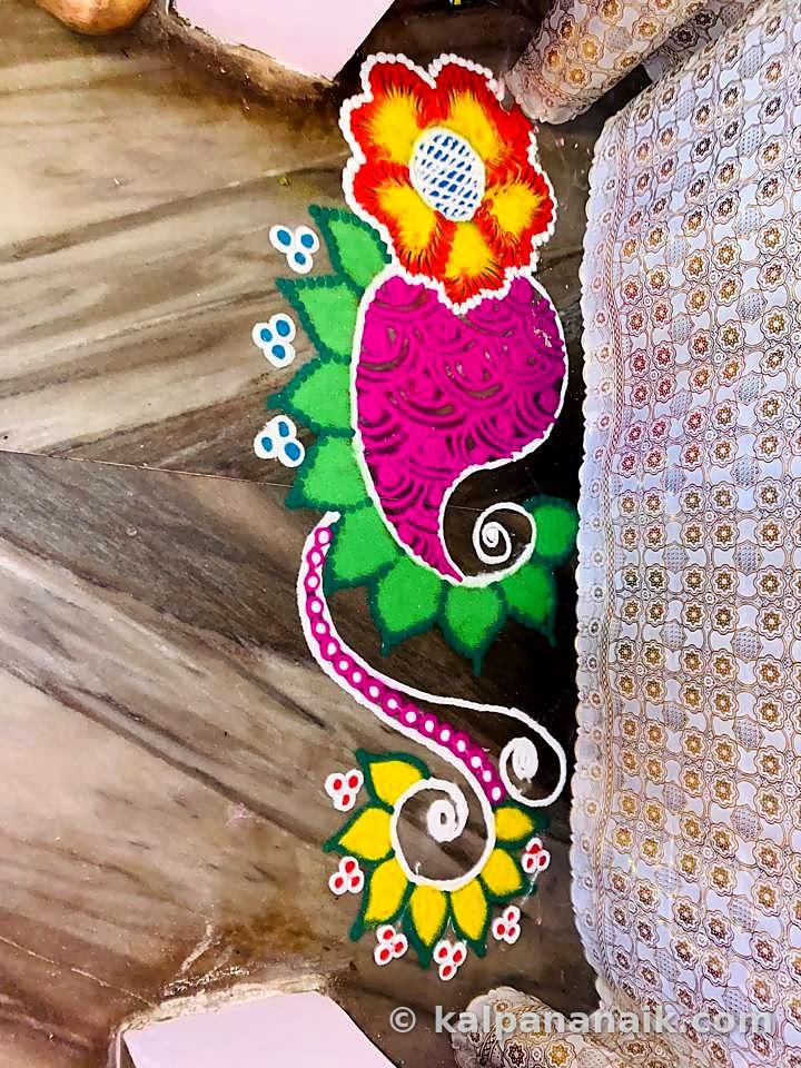 Paisley rangoli